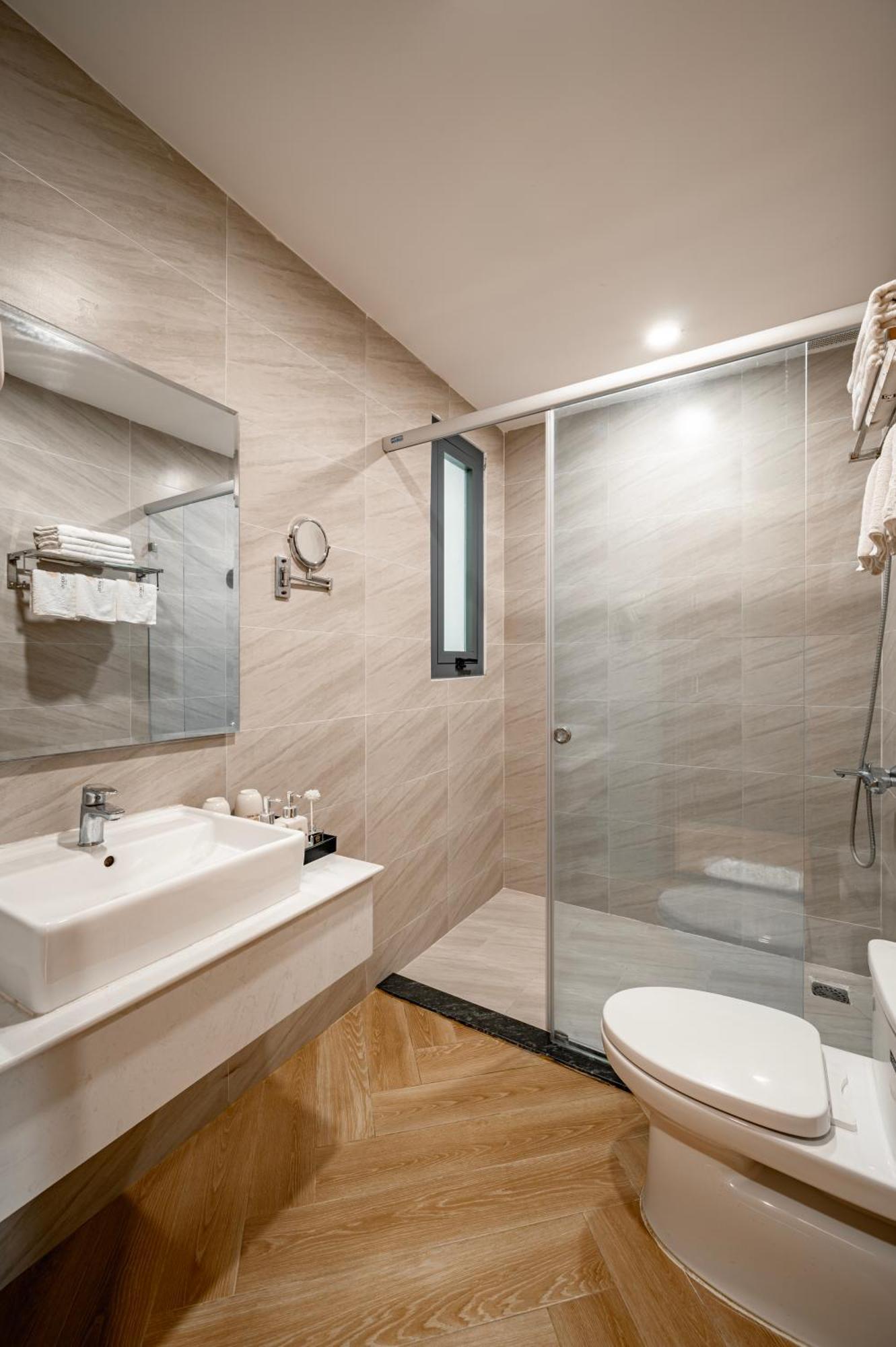 Net Viet Hotel Vincom Soc Trang Bagian luar foto
